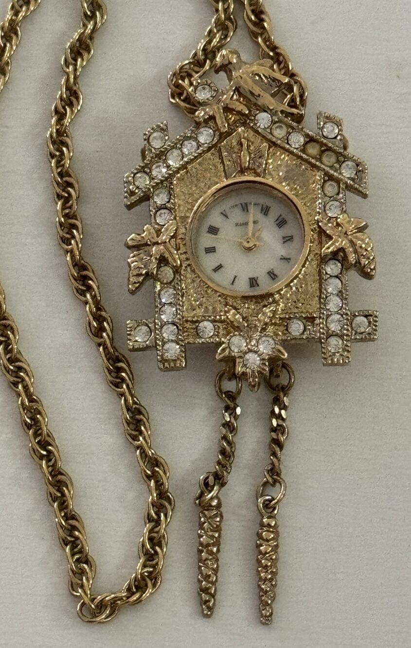Vintage Lind 14KGE Rhinestone Cuckoo Clock Quartz Watch Brooch Pendant